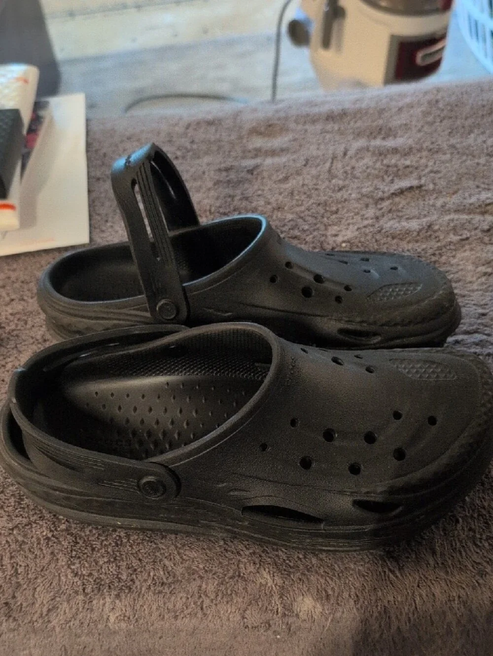 CROCS Men’s Black Classic Clog Sandals with Heel Strap